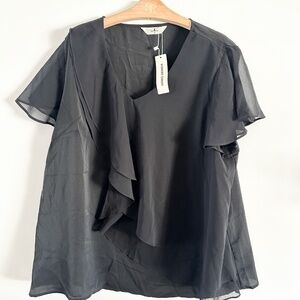 NWT Agnes Orinda Black Blouse with Ruffled front detailing. - PLUS SIZE: 2X